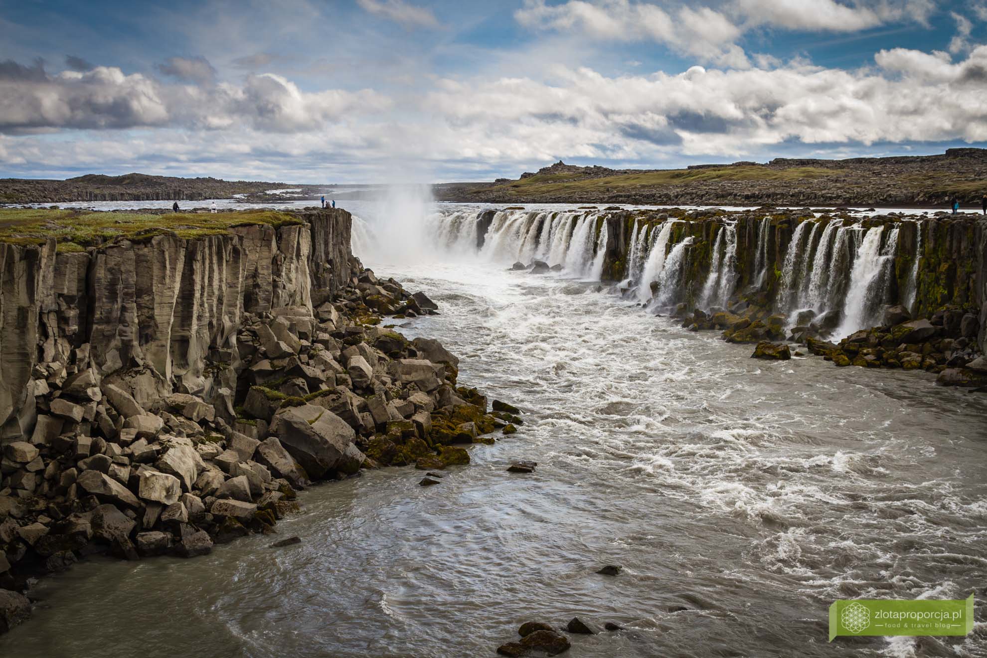 wodospad Dettifoss,Islandia, Islandia atrakcje, wodospady na Islandii, Islandia ciekawe miejsca; Wodospad Selfoss;