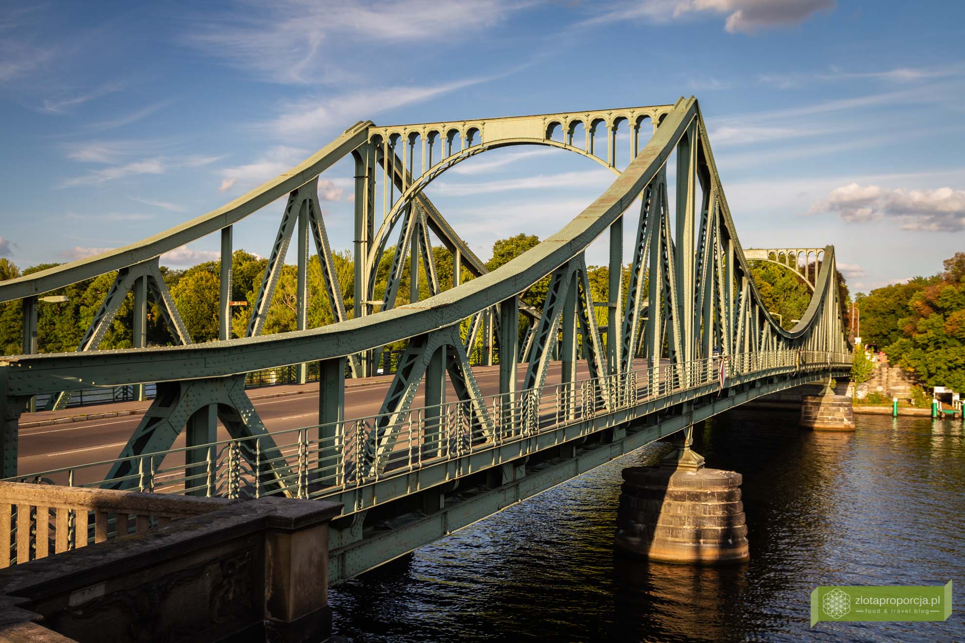 Poczdam, atrakcje Poczdamu, Brandenburgia, atrakcje Brandenburgii; Glienicker Brücke; Most Szpiegów; Poczdam most;