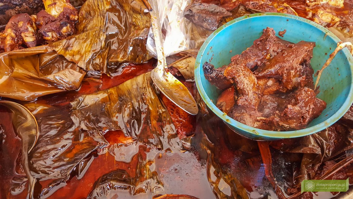 Cochinita pibil, kuchnia Jukatanu, potrawy Jukatanu, kuchnia meksykańska
