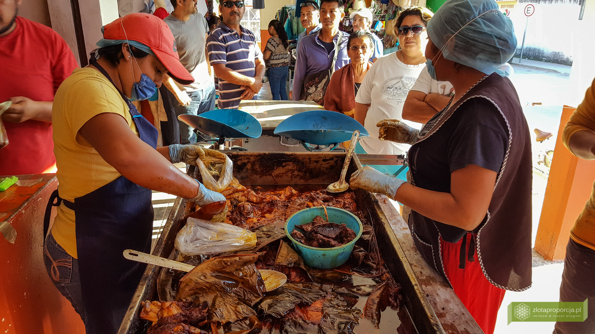 cochinita pibil, kuchnia Jukatanu, potrawy meksykańskie
