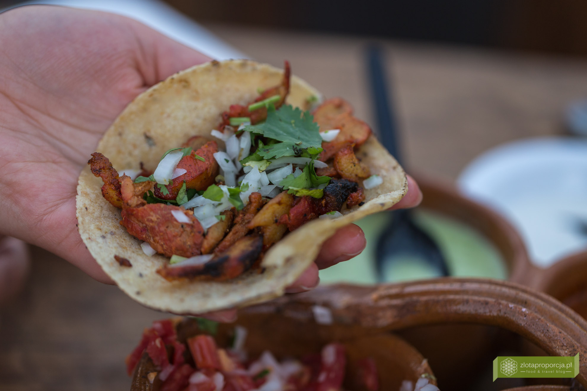 Izamal, żółte miasto, Jukatan, Jukatan atrakcje, Meksyk, tacos, Taqueria