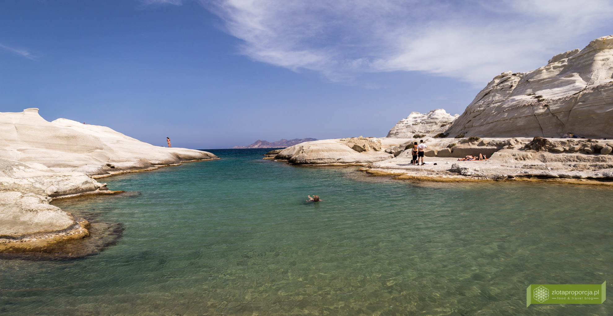 Sarakiniko, plaża Sarakiniko, Milos, wyspa Milos, Grecja, najpiękniejsze plaże Grecji, Cyklady