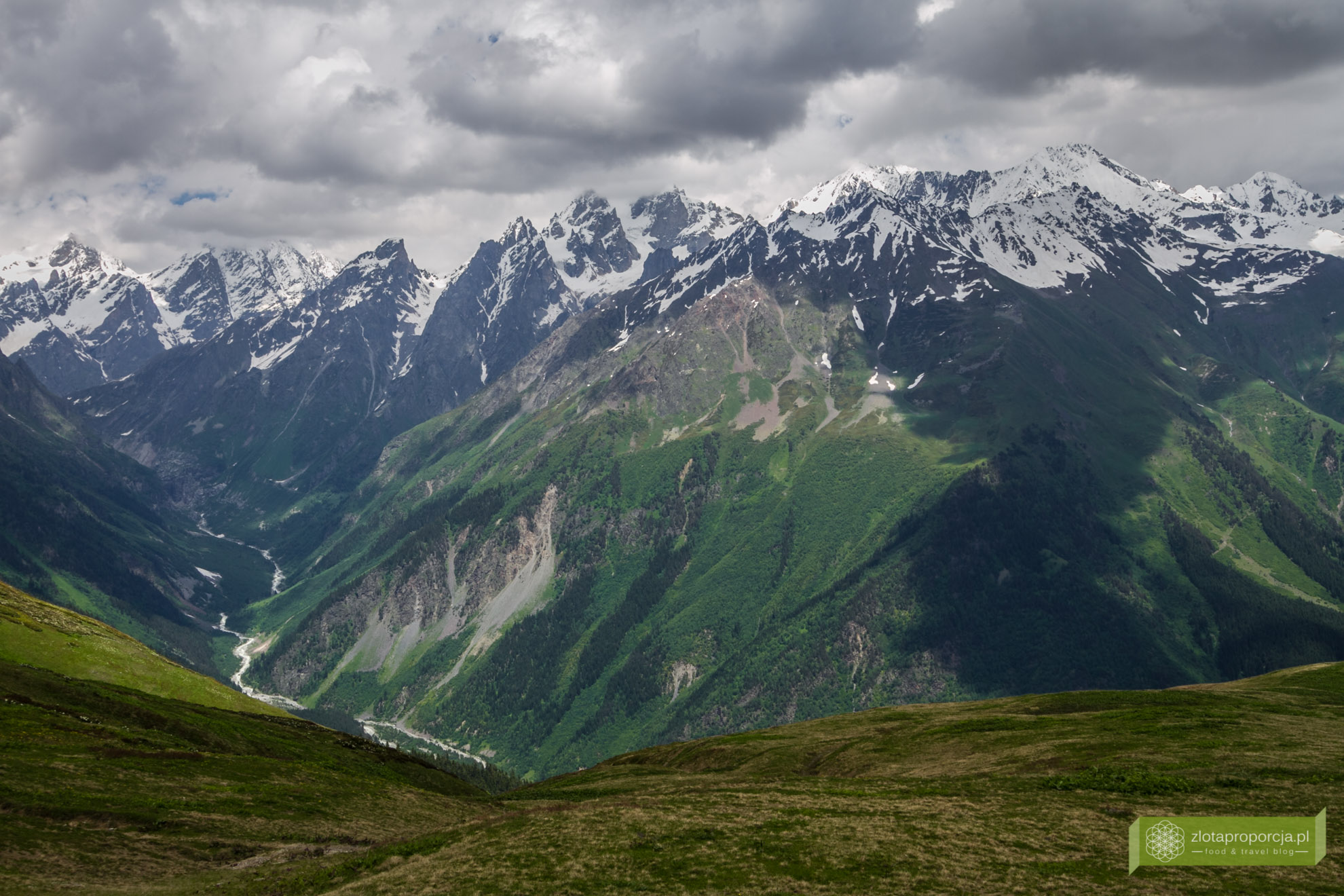 Mestia, Swanetia, Gruzja, atrakcje Gruzji, atrakcje Swanetii, trekking w Swanetii;