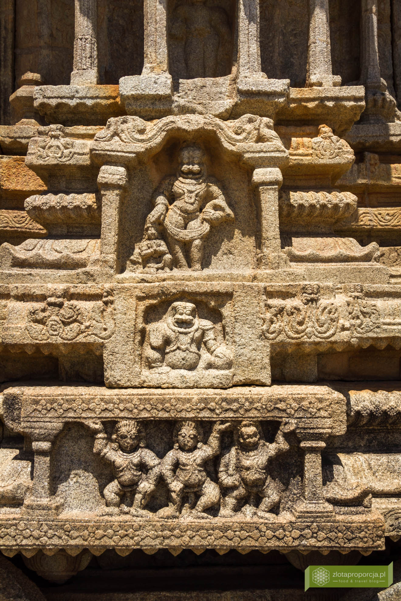 Hampi, Karnataka, Indie, zwiedzanie Hampi, okolice Goa, Indie ciekawe miejsca, Karnataka atrakcje, świątynie w Hampi