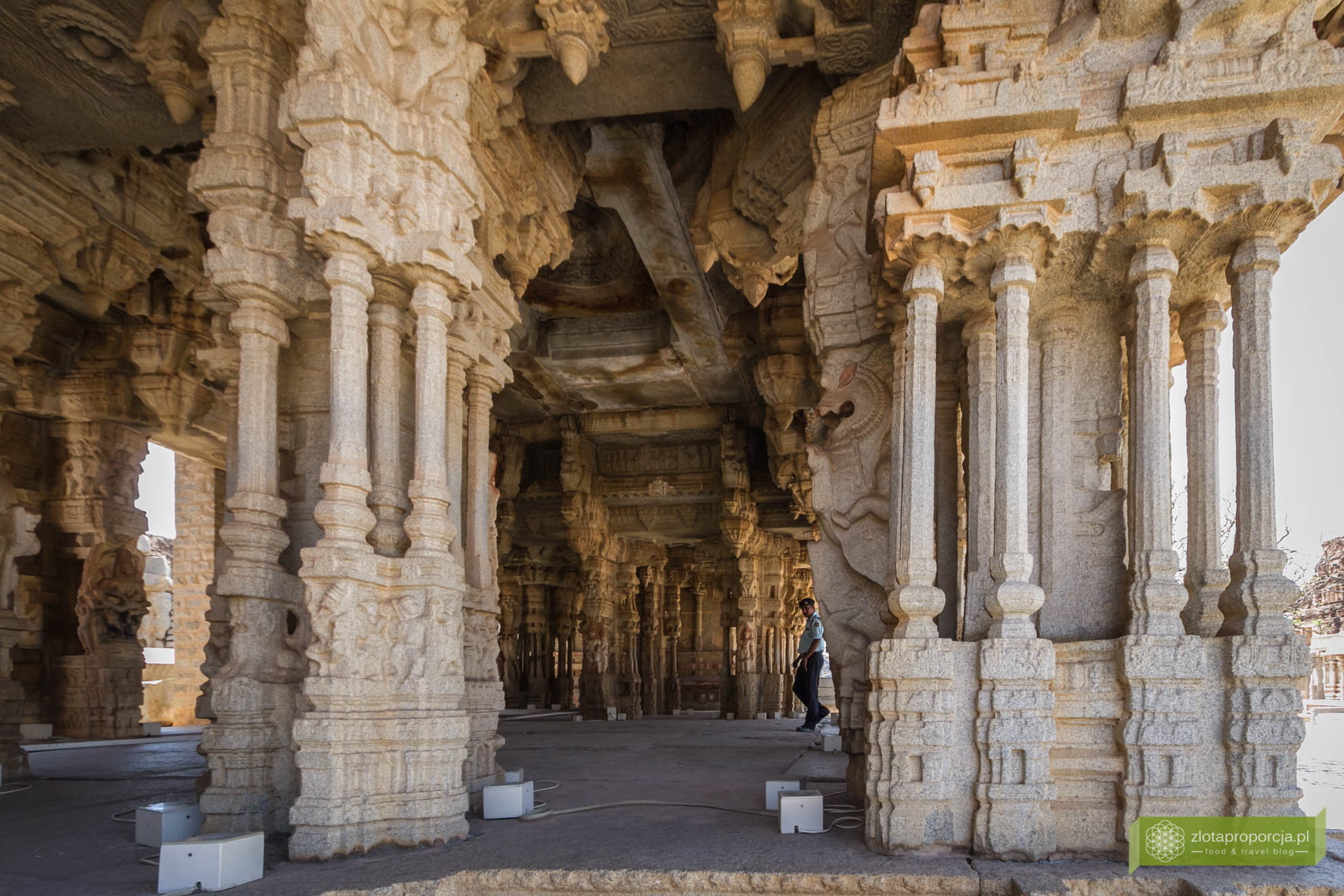 Hampi, Karnataka, Indie, zwiedzanie Hampi, okolice Goa, Indie ciekawe miejsca, Karnataka atrakcje, świątynie w Hampi