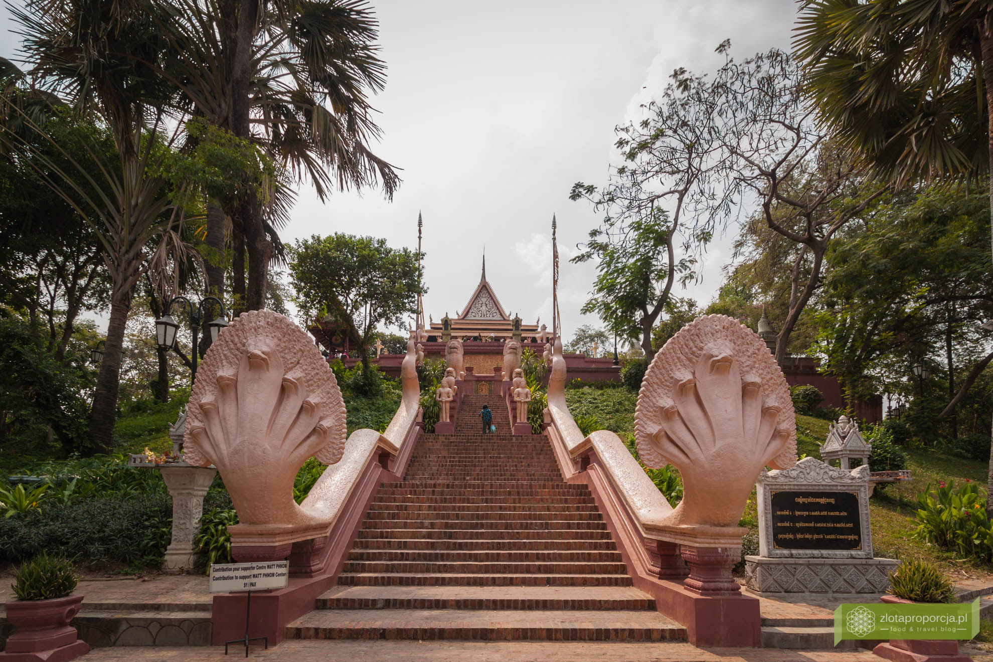 Phnom Penh, Kambodża, atrakcje Kambodży; Wat Phnom, 