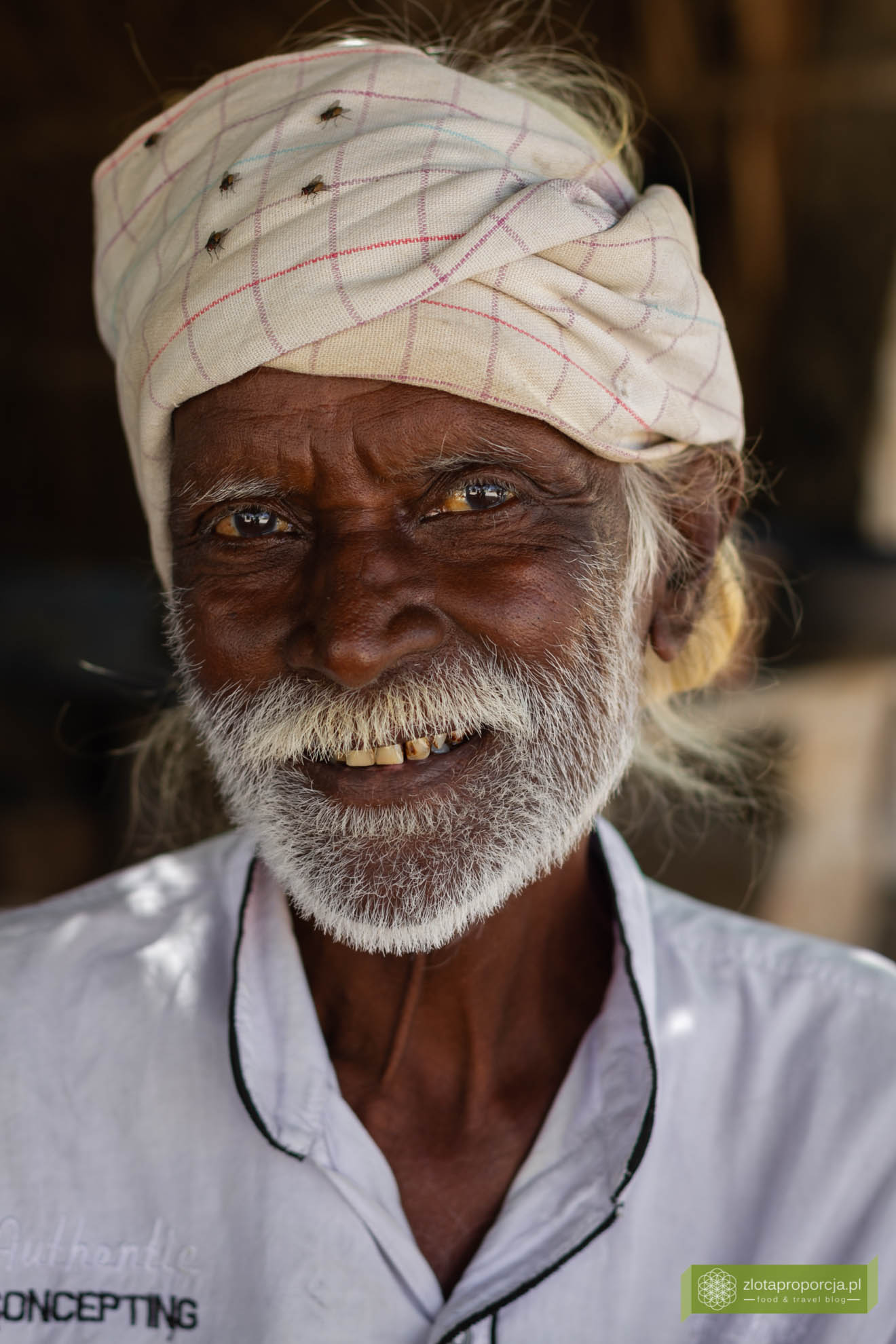 Indie, twarze Indii, ludzie w Indiach, życie w Indiach;