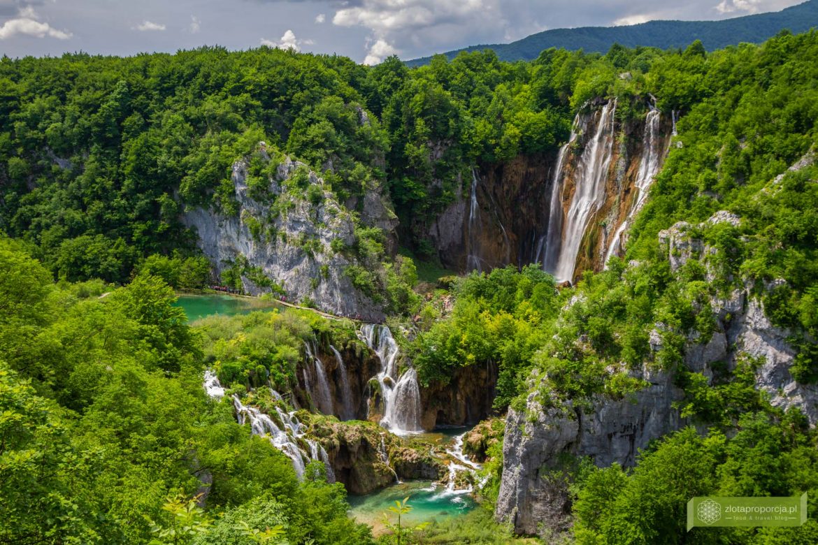 wodospady Chorwacja, jeziora plitwickie, Chorwacja, jeziora plitwickie kapiel, jeziora plitwickie plitiwckie zwiedzanie; Park Narodowy Jezior Plitwickich;