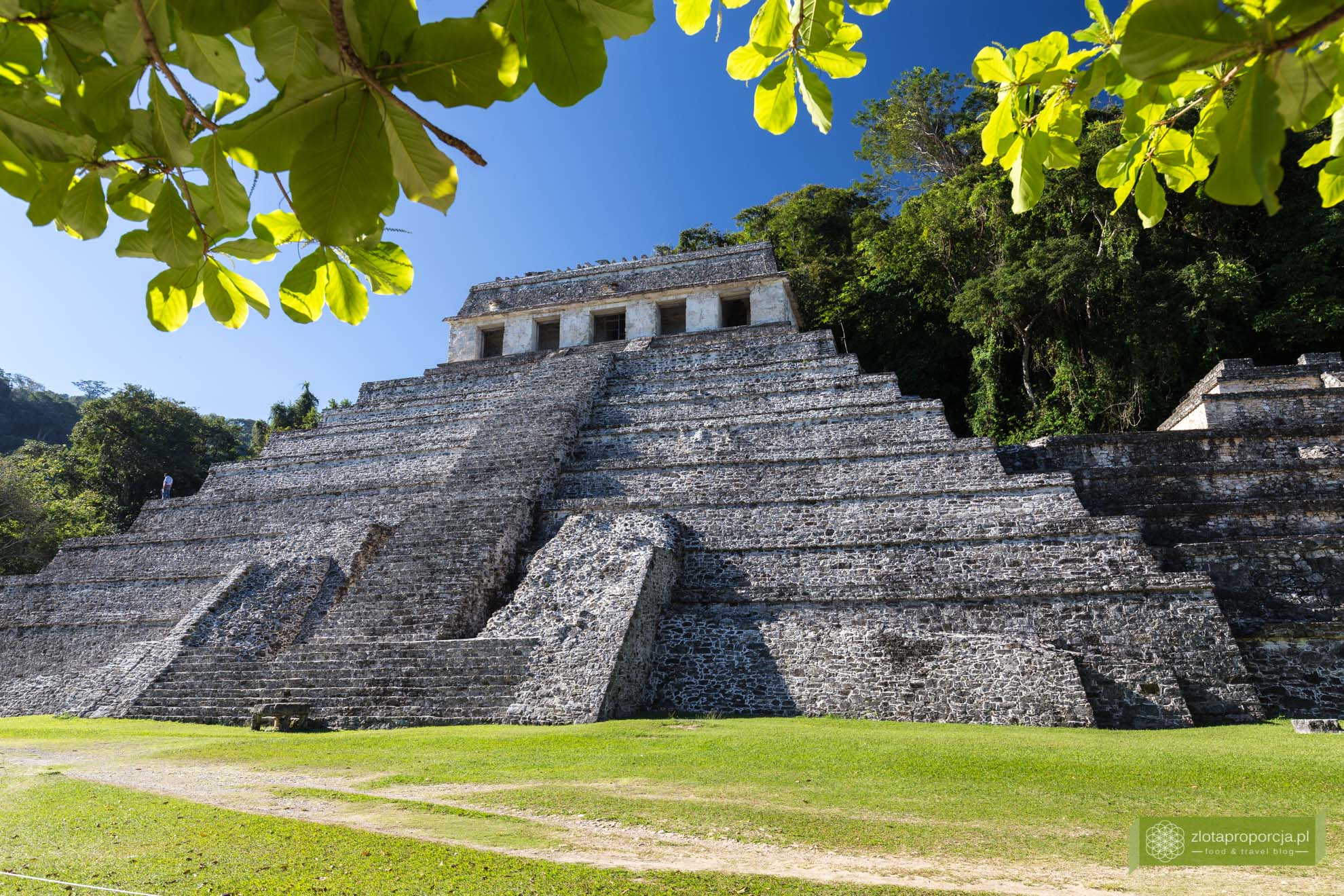 Meksyk, Miasta Majów, strefy archeologiczne na Jukatanie; Majowie budowle, Miasta Majów Meksyk, Majowie osiągnięcia; Palenque, Miasta Majów Chiapas, Chiapas; 