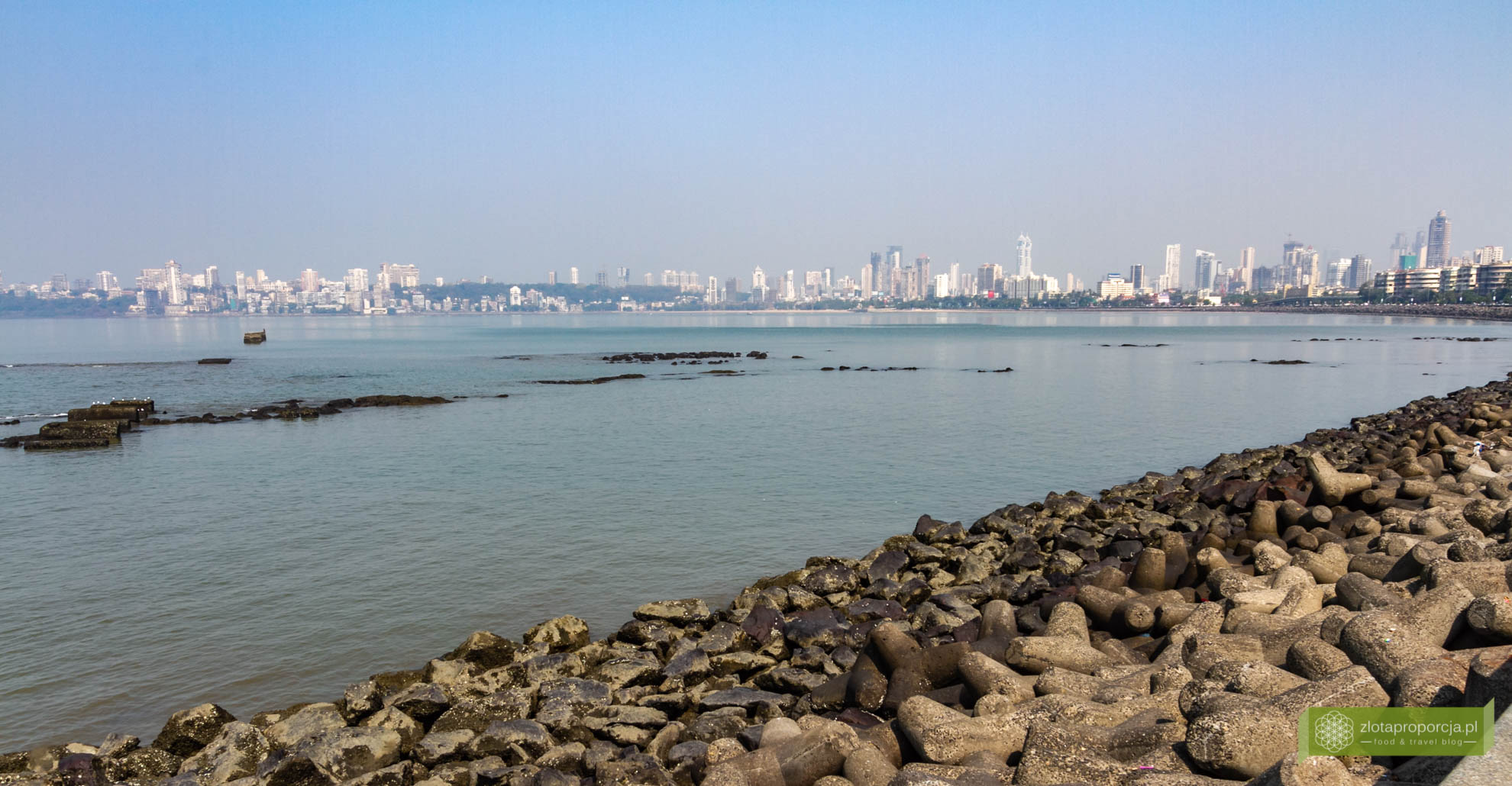 Mumbaj, Indie, Bombaj; Chowpatty Beach; plaża Mumbaj; Marina Drive Mumbaj; Mumbaj zabytki, Mumbaj zwiedzanie; 