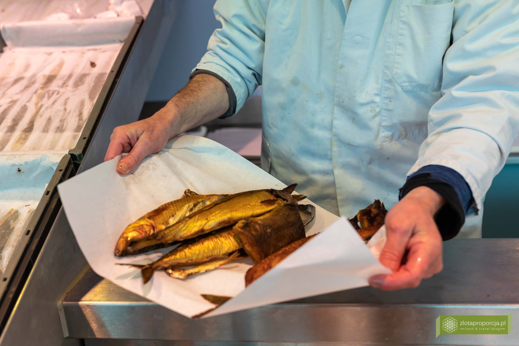 kuchnia Hamburga; kuchnia niemiecka; co zjeść w Hamburgu; potrawy Hamburga; targ rybny w Hamburgu; Fischmarkt Hamburg; atrakcje Hamburga;