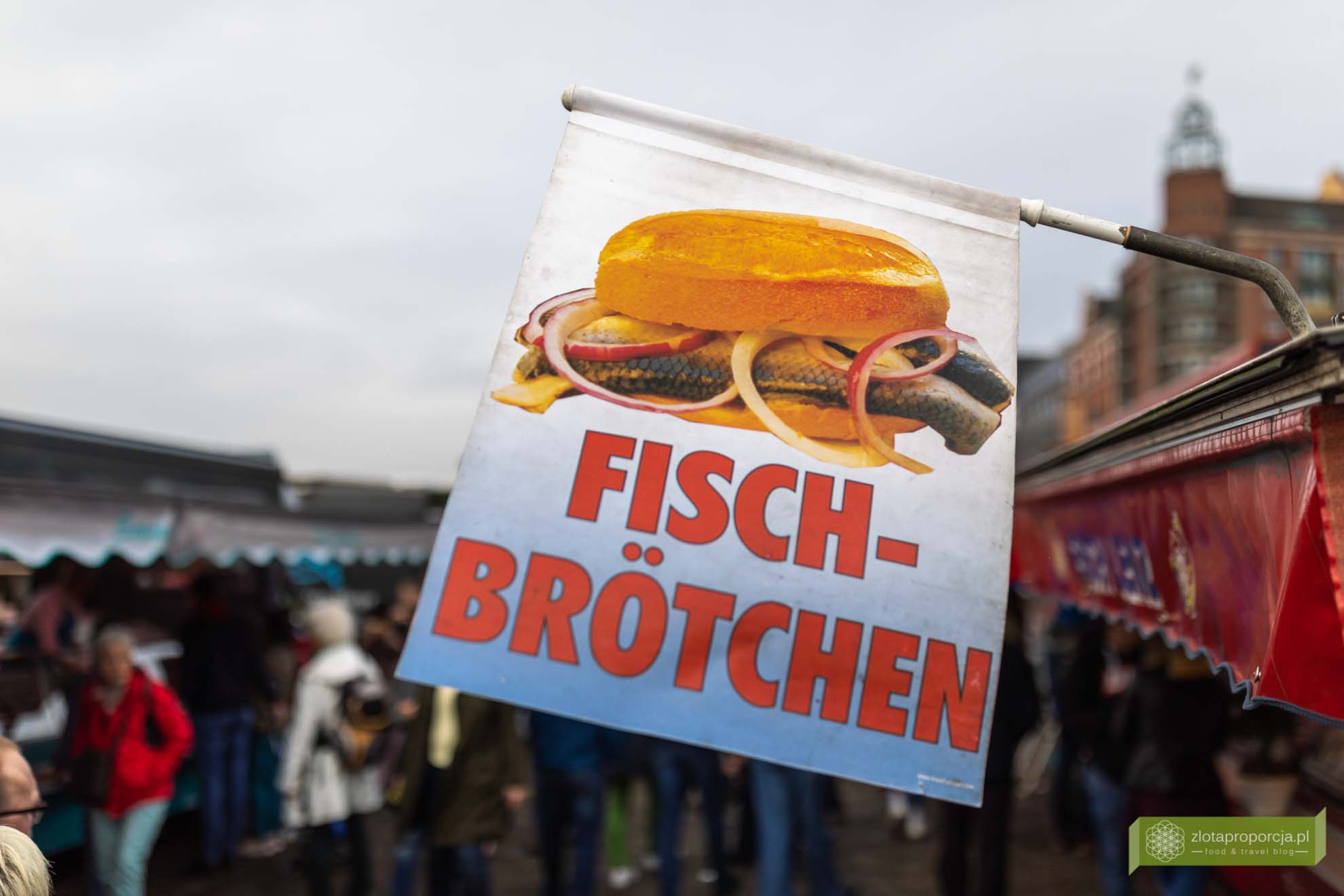 kuchnia Hamburga; kuchnia niemiecka; co zjeść w Hamburgu; potrawy Hamburga; targ rybny w Hamburgu; Fischmarkt Hamburg; atrakcje Hamburga;