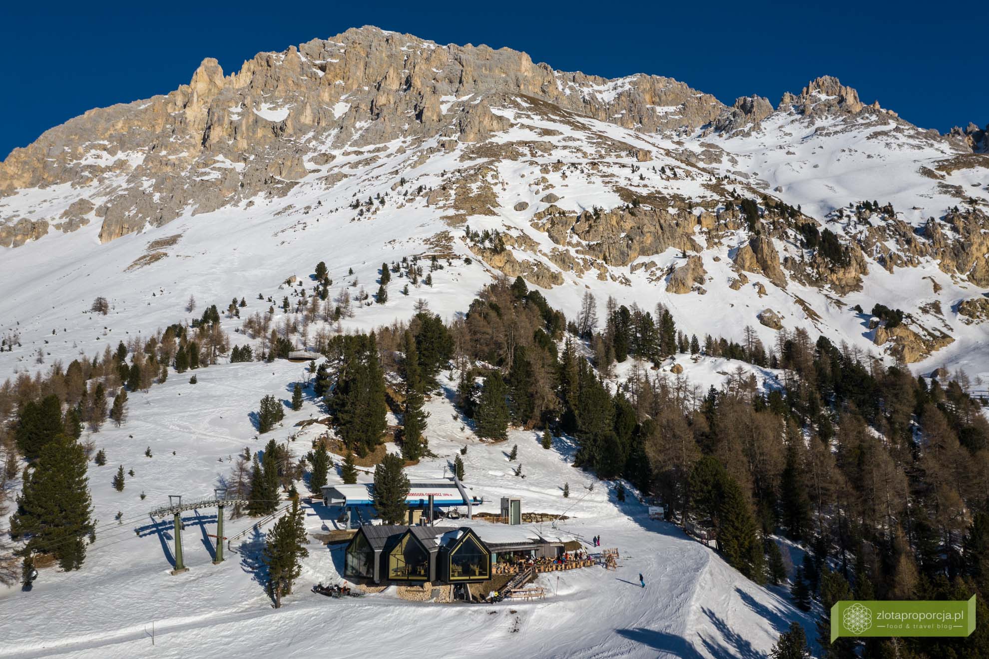 Południowy Tyrol; Val d'Ega; Eggental; Dolomity; narty Południowy Tyrol; Obereggen; Ski Center Obereggen; ośrodek narciarski Obereegen; narty Obereggen; Oberegen narty; Obereggen ski; Oberholz; Oberholz Obereggen; schronisko Obereggen;