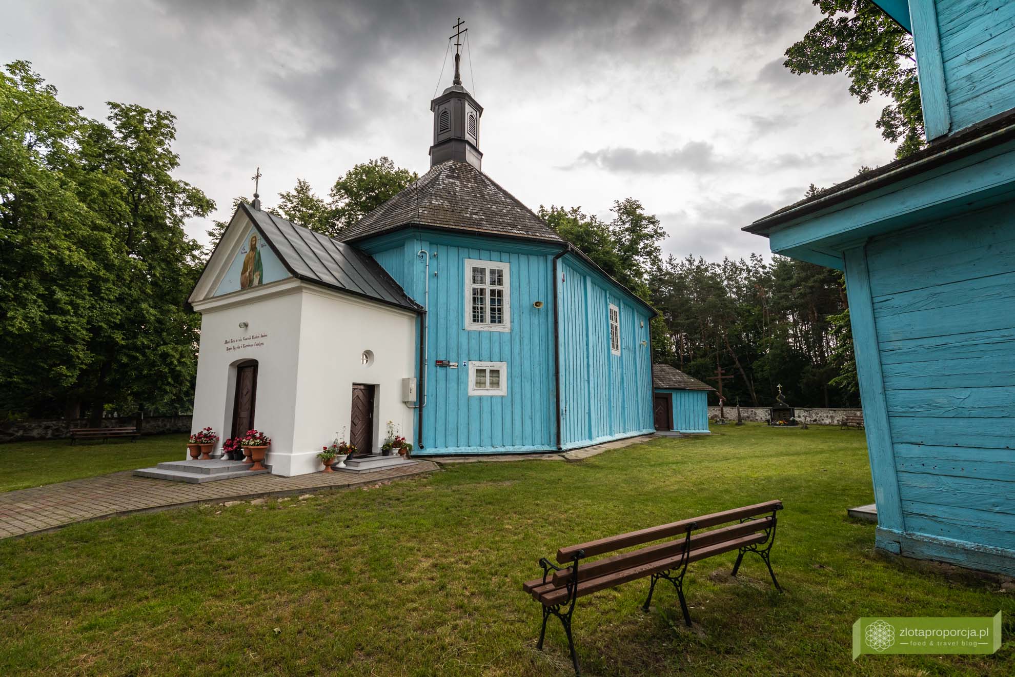 Podlasie; Podlasie rowerem; szlak drewnianych cerkwi Podlasie; okolice Hajnówki; Cerkiew Ścięcia Głowy Świętego Jana Chrzciciela w Szczytach-Dzięciołowie; Cerkiew Szczyty-Dzięciołowo; najpiękniejsze cerkwie na Podlasiu;