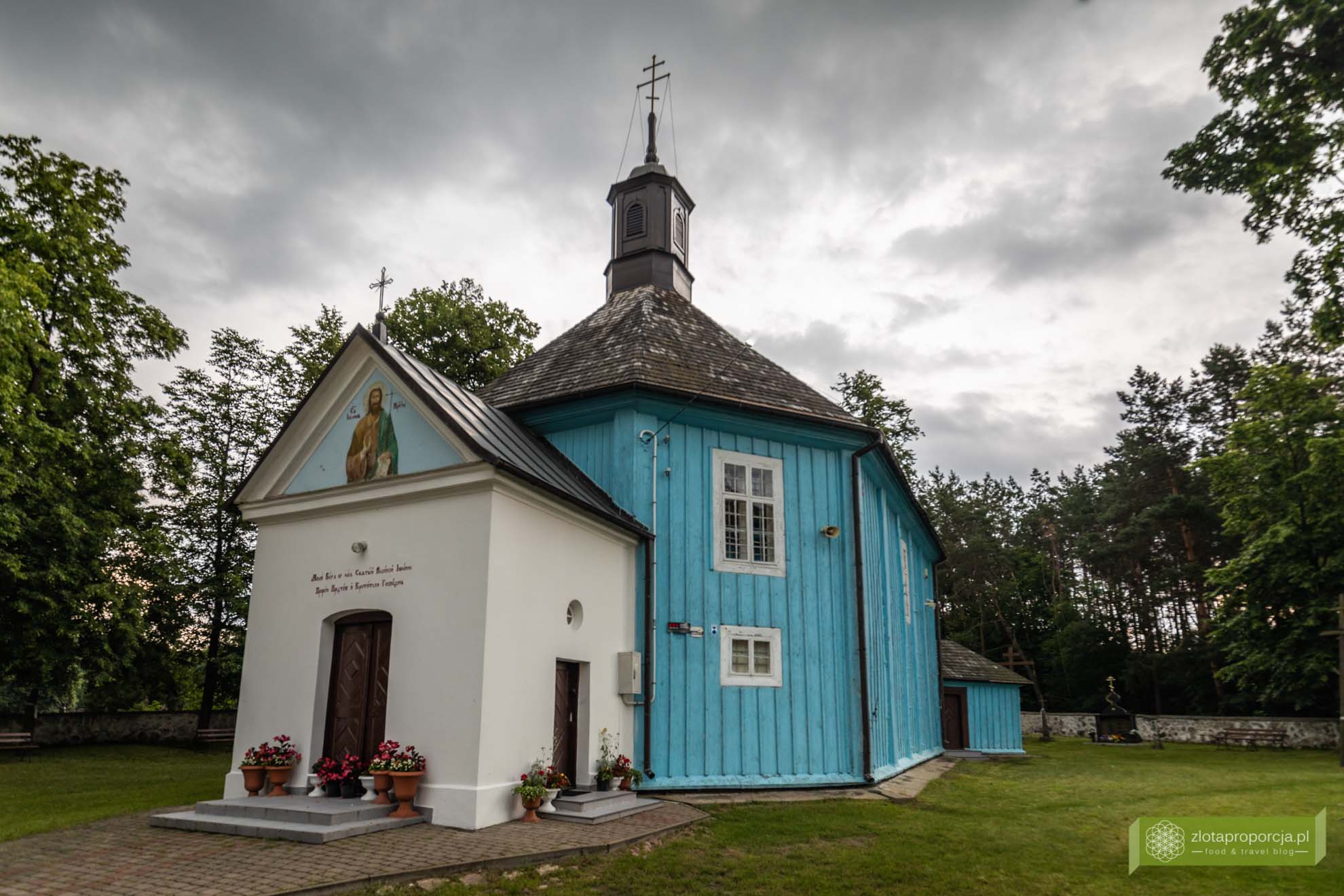 Podlasie; Podlasie rowerem; szlak drewnianych cerkwi Podlasie; okolice Hajnówki; Cerkiew Ścięcia Głowy Świętego Jana Chrzciciela w Szczytach-Dzięciołowie; Cerkiew Szczyty-Dzięciołowo; najpiękniejsze cerkwie na Podlasiu;