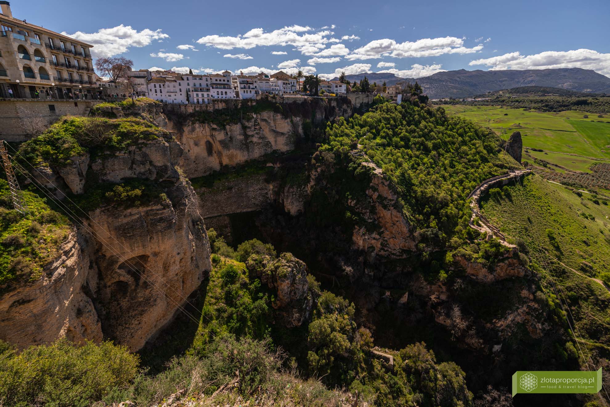 Andaluzja, Hiszpania; atrakcje Andaluzji; co zobaczyć w Andaluzji; Ronda; Ronda Andaluzja; Ronda atrakcje; Ronda co zobaczyć; Ronda zwiedzanie; El Tajo; Wąwóz El Tajo;