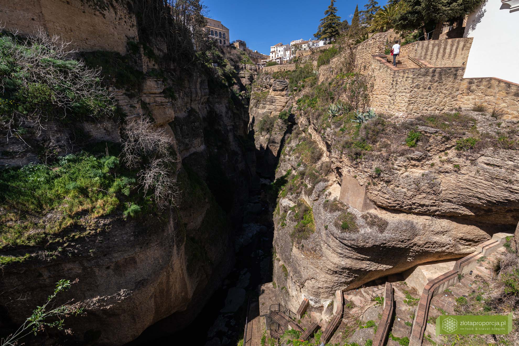 Andaluzja, Hiszpania; atrakcje Andaluzji; co zobaczyć w Andaluzji; Ronda; Ronda Andaluzja; Ronda atrakcje; Ronda co zobaczyć; Ronda zwiedzanie; El Tajo; Wąwóz El Tajo;