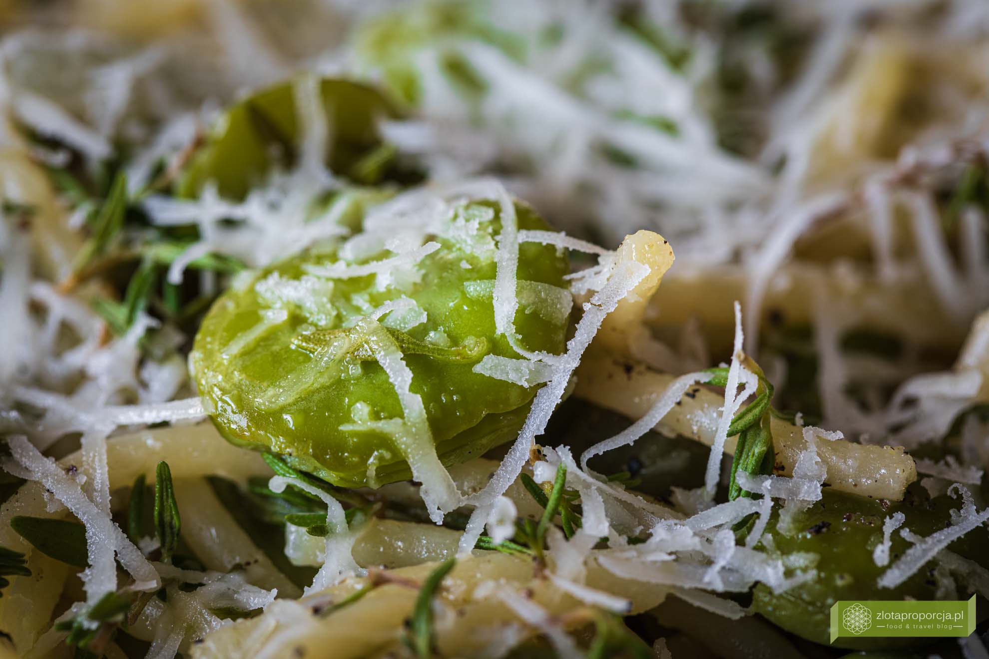 makaron z bobem; spaghetti z bobem; makaron z bobem i tymiankiem; pasta con le fave; bób; kuchnia wloska;