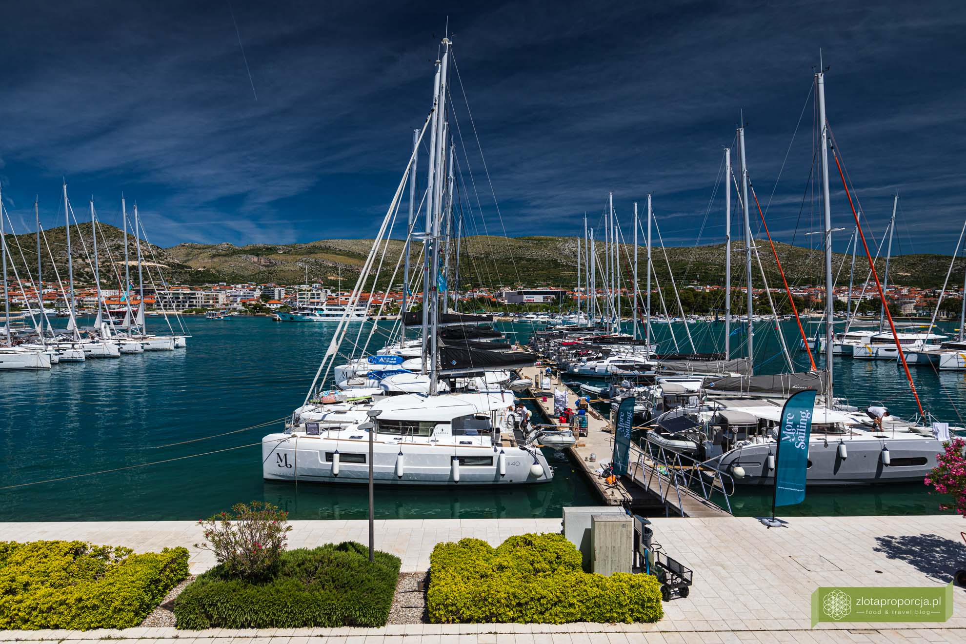 Chorwacja; Dalmacja; wyspy środkowej Dalmacji; rejs Katamaranem po Chorwacji; rejs katamaranem Chorwacja; rejs katamaranem Dalmacja; Trogir; Trogir Chorwacja; okolice Splitu;